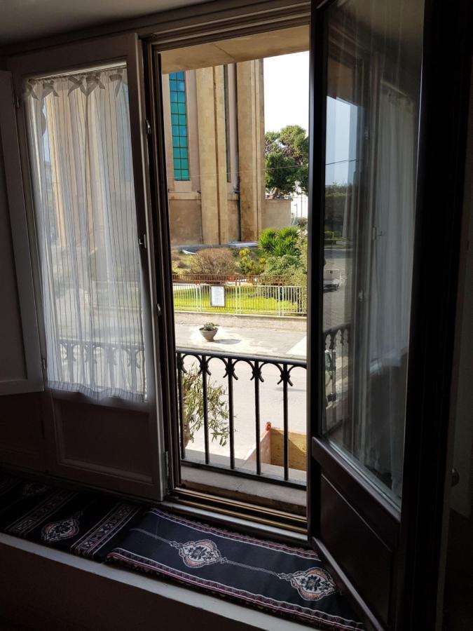 דירות סירקוזה Casa Diaz מראה חיצוני תמונה